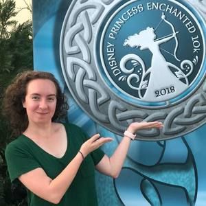 Meet your Posher, Lauren